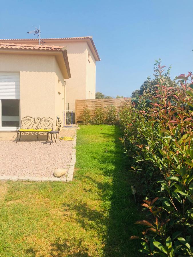 Mini-villa mitoyenne de type F2 proche Golfe de Lava Appietto Extérieur photo